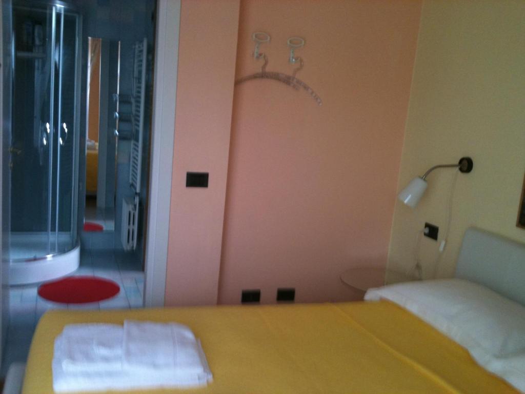 Ripa Del Naviglio B&B Milão Quarto foto